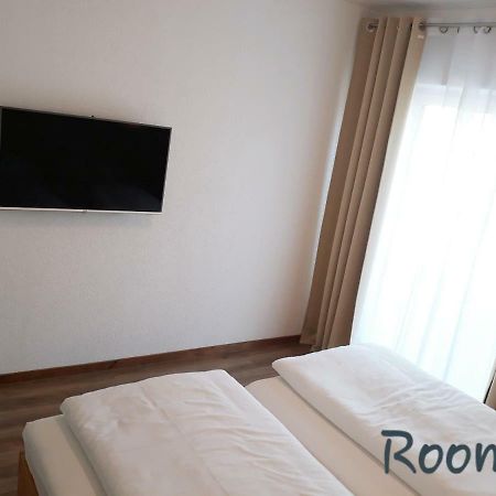 Modernes Apartment Metzingen Mittelstadt Екстериор снимка